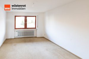 Immobilienangebot - Markt Indersdorf - Alle - Üppig große Doppelhaushälfte mit  ausgebautem Dachstudio, Hobbyraum, 360 m² Grund.