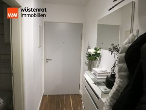 Immobilienangebot - Deggendorf - Alle - Deggendorf: Zentrumsnahe 3-Zi.- ETW auf zwei Etagen m. gr. Terrasse - in ruhiger Wohnlage!