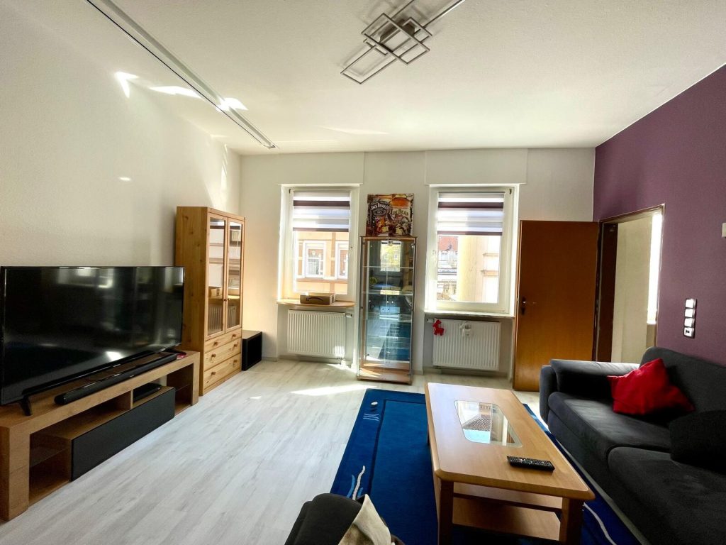Immobilienangebot - Iserlohn - Alle - Großzügiges Stadthaus als EFH oder Mehrfamilienhaus, Selbstnutzung oder Kapitalanlage, mit Garten