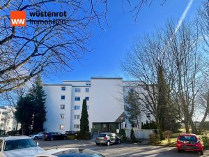 Immobilienangebot - Möglingen - Alle - Top Gelegenheit - Große 2-Zimmerwohnung mit unverbaubarer Aussicht