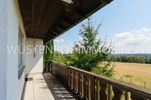 Immobilienangebot - Schönwald - Alle - Bungalow mit tollem Panoramablick - Gestalten Sie Ihre eigene Familienoase