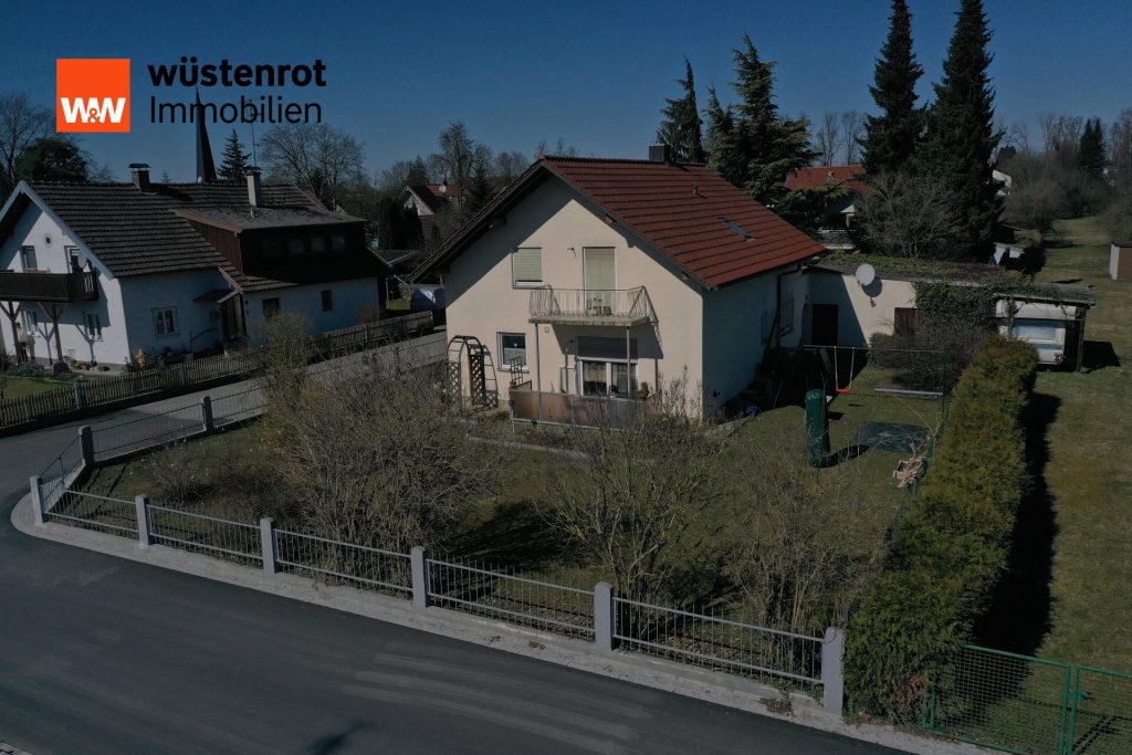 Immobilienangebot - Wallersdorf - Alle - Sonne, Ruhe, perfekte Anbindung – Zweifamilienhaus mit großem Garten in Wallersdorf***