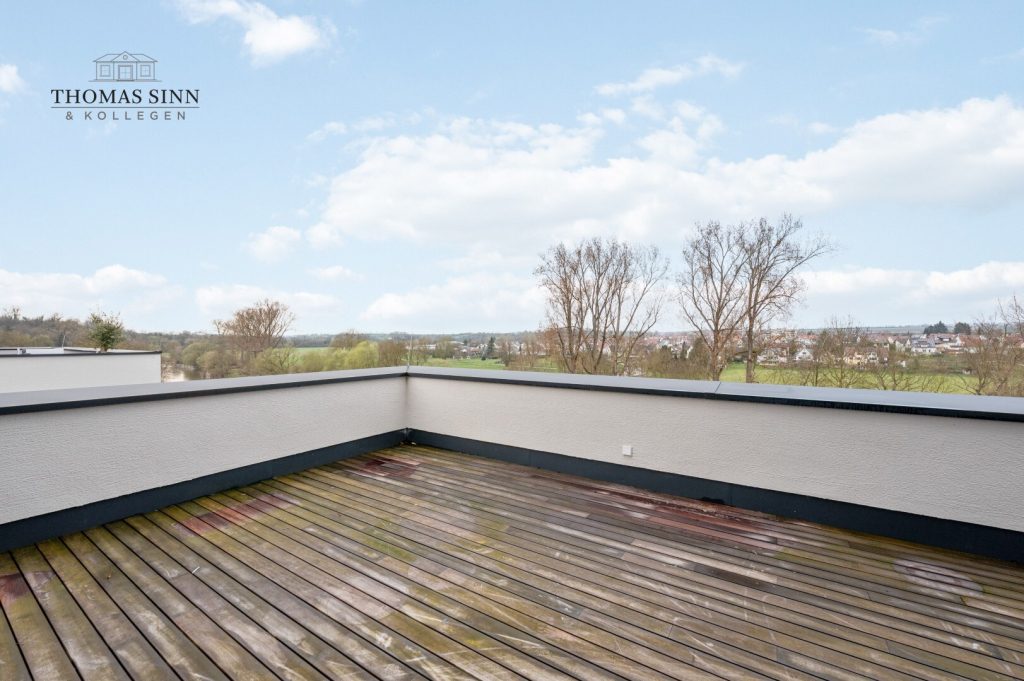 Immobilienangebot - Oedheim - Alle - EXKLUSIVES 3-ZIMMER-PENTHOUSE MIT KOCHERBLICK UND GROßER DACHTERRASSE