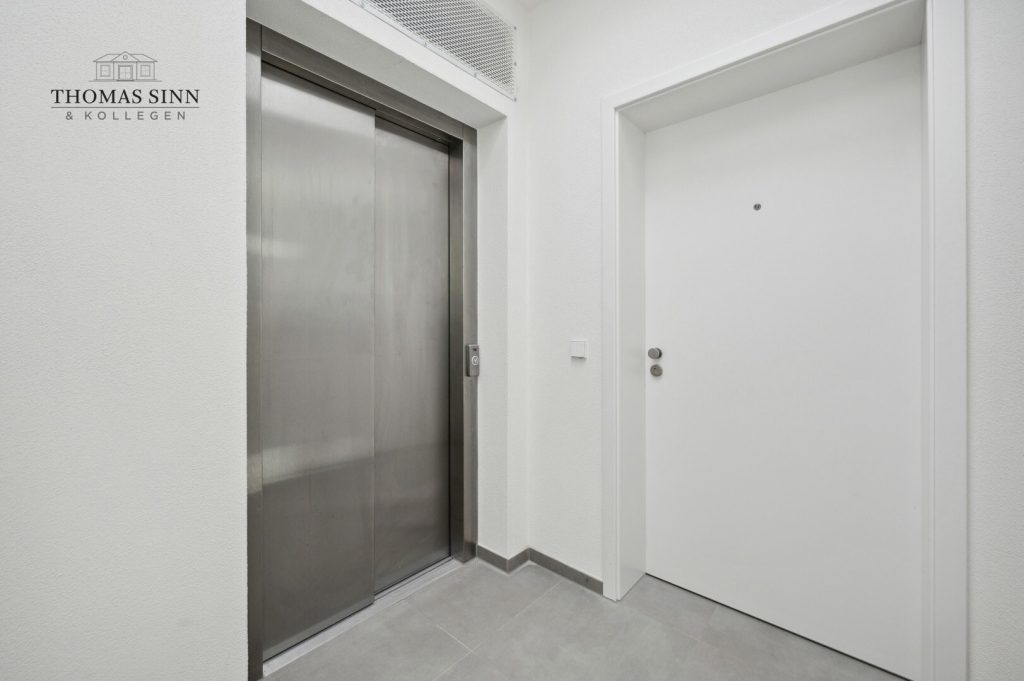 Immobilienangebot - Oedheim - Alle - EXKLUSIVES 3-ZIMMER-PENTHOUSE MIT KOCHERBLICK UND GROßER DACHTERRASSE