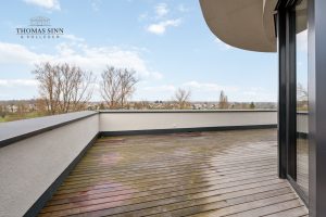 Immobilienangebot - Oedheim - Alle - EXKLUSIVES 3-ZIMMER-PENTHOUSE MIT KOCHERBLICK UND GROßER DACHTERRASSE