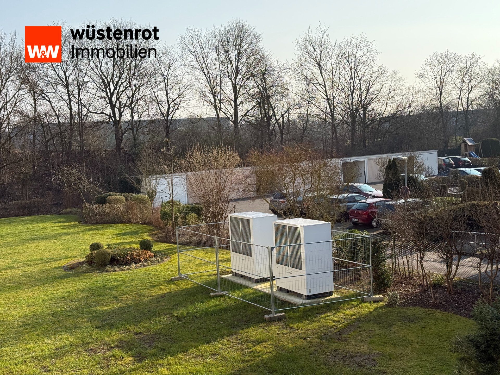 Immobilienangebot - Braunschweig-Hondelage - Alle - Schöne helle 3-Zi.-Wohnung: Balkon, großer Keller, PKW-Stellplatz, Luftwärmepumpe, gepfl. Anlage!