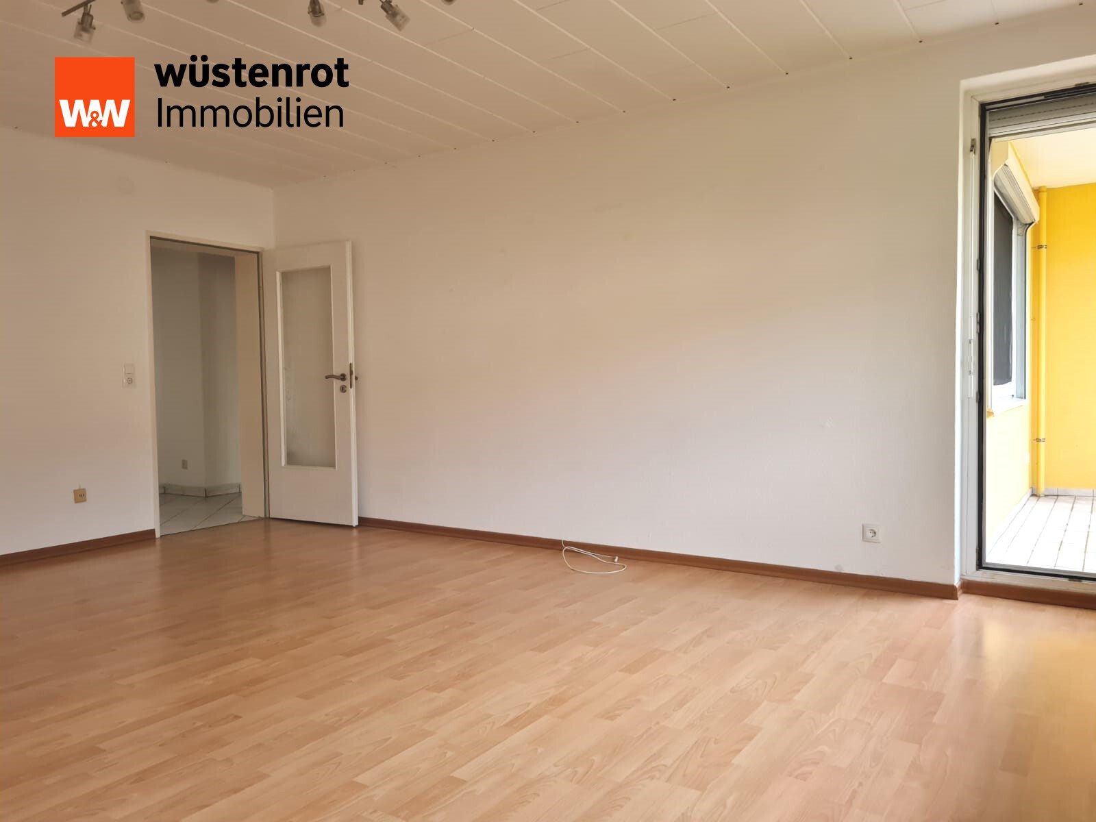 Immobilienangebot - Braunschweig-Hondelage - Alle - Schöne helle 3-Zi.-Wohnung: Balkon, großer Keller, PKW-Stellplatz, Luftwärmepumpe, gepfl. Anlage!
