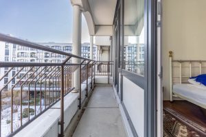 Immobilienangebot - München - Alle - Helle und offene Wohnung mit zwei Balkonen, Aufzug und TG-Stellplatz