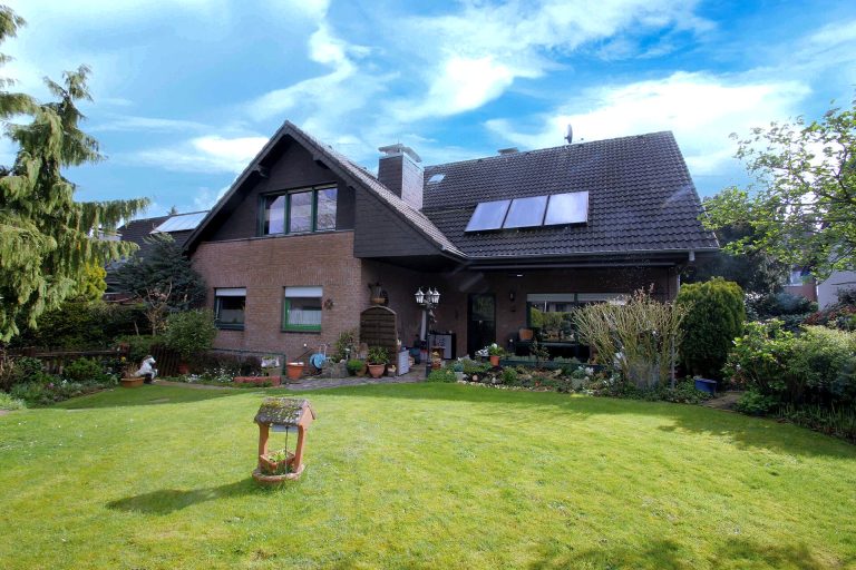 Immobilienangebot - Kempen / Tönisberg - Alle - Großzügige Erdgeschosswohnung mit Terrasse und Garten in Tönisberg