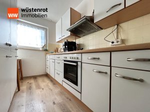 Immobilienangebot - Ludwigsburg-Eglosheim - Alle - Sorry...leider reserviert. Mitten in der Stadt - nah am Favoritenpark. 3 Zimmer. 68 m². TOP-Preis.