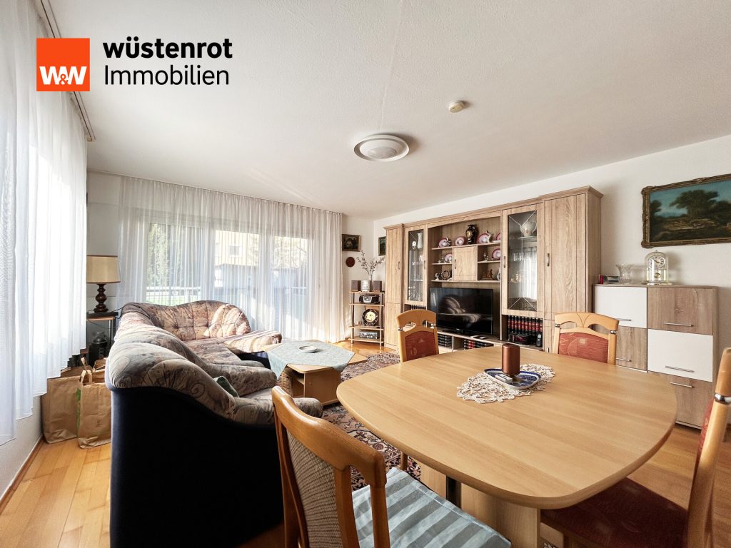 Immobilienangebot - Ludwigsburg-Eglosheim - Alle - Sorry...leider reserviert. Mitten in der Stadt - nah am Favoritenpark. 3 Zimmer. 68 m². TOP-Preis.