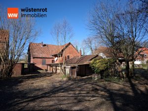 Immobilienangebot - Hessisch Oldendorf / Krückeberg - Alle - Freistehendes Einfamilienhaus mit großem Garten am Bach – Ideal für Familien zur Modernisierung