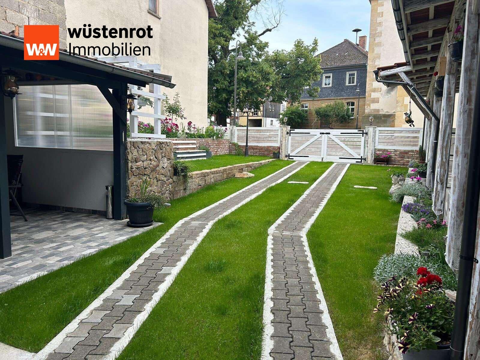 Immobilienangebot - Höchheim / Rothausen - Alle - Altes Bauernhaus im neuen Glanz mit großer Scheune und ganz viel Platz! Ruhe genießen und wohlfühlen
