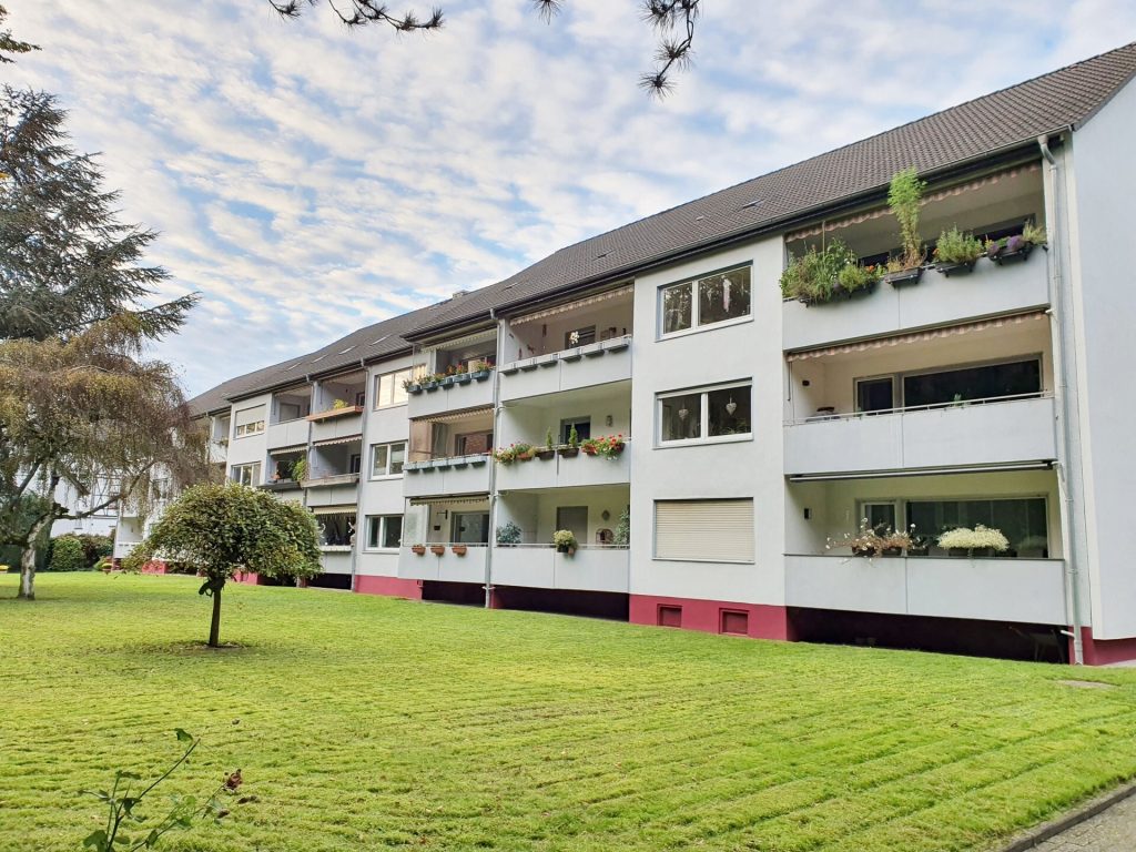 Immobilienangebot - Waltrop - Alle - °Träume nicht dein Leben-LEBE deinen Traum°
excl. ETW, ca 86m² Wfl. im 1.OG m. EBK, Balkon u. Garage