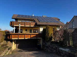 Immobilienangebot - Wiernsheim - Alle - Großzügiges Einfamilienhaus in Wiernsheim, mit Wärmepumpe und Solaranlage! und Sauna!