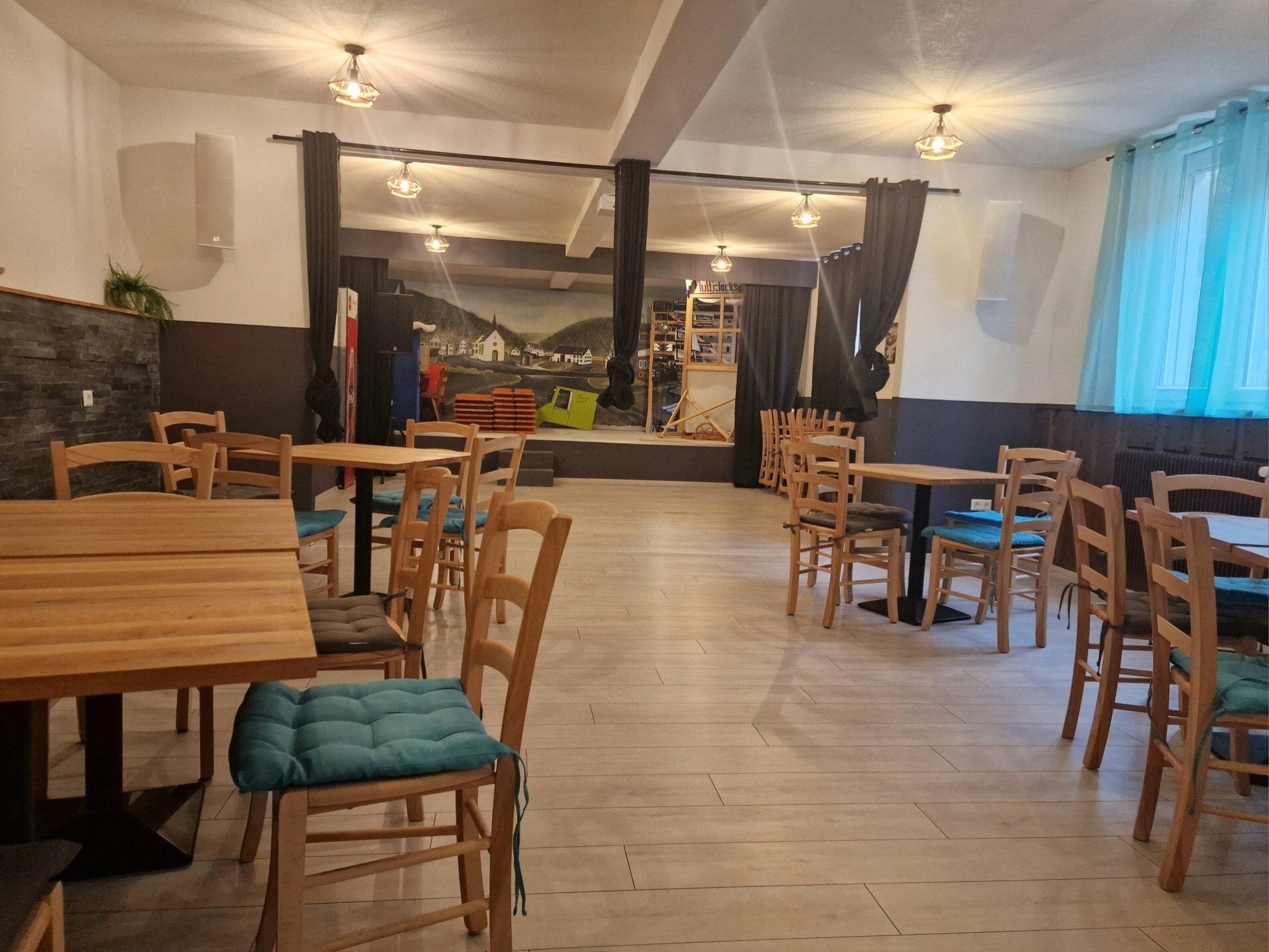 Immobilienangebot - Epfendorf - Alle - Gemütliche Traditionsgaststätte in zentraler Lage steht für Sie zur Pacht bereit!