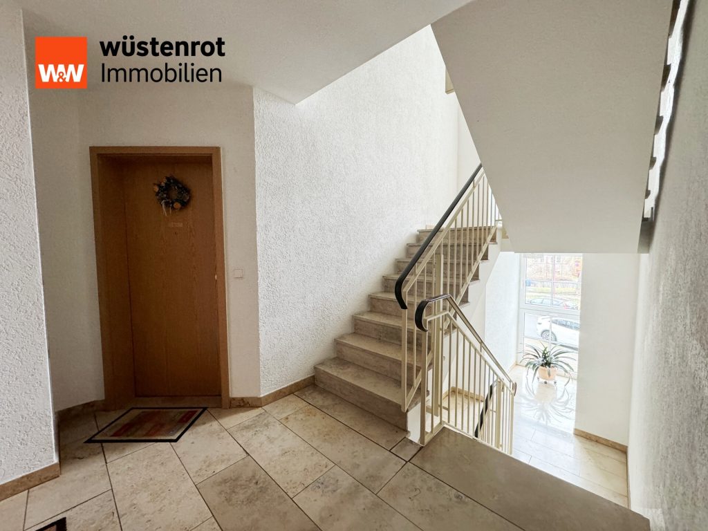Immobilienangebot - Markranstädt - Alle - Schöne Wohnung in zentraler Lage von Makranstädt am Rand von Leipzig - mit Balkon und Tiefgarage