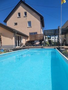 Immobilienangebot - Arnshöfen - Alle - Einfamilienhaus mit Nebengebäude und separatem Ferienhaus!!!