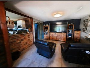 Immobilienangebot - Arnshöfen - Alle - Einfamilienhaus mit Nebengebäude und separatem Ferienhaus!!!