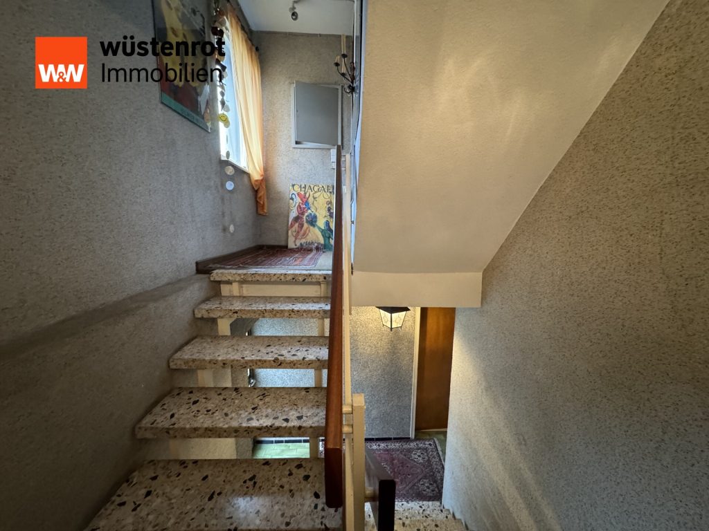 Immobilienangebot - Weingarten - Alle - Charmantes Zweifamilienhaus mit Potenzial – direkt an der Scherzach in Weingarten