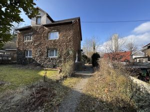 Immobilienangebot - Weingarten - Alle - Charmantes Zweifamilienhaus mit Potenzial – direkt an der Scherzach in Weingarten