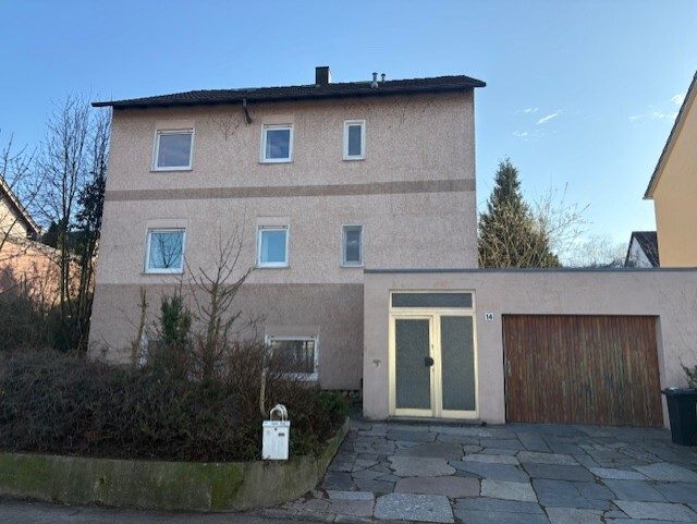 Immobilienangebot - Oberderdingen - Alle - Großes Haus mit viel Garten -- Möglich auch Mehrgenerationen wohnen!