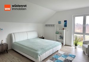 Immobilienangebot - Rostock - Alle - Ihr neues Zuhause am Meer: Stilvolles Einfamilienhaus mit viel Platz & Komfort in Graal-Müritz
