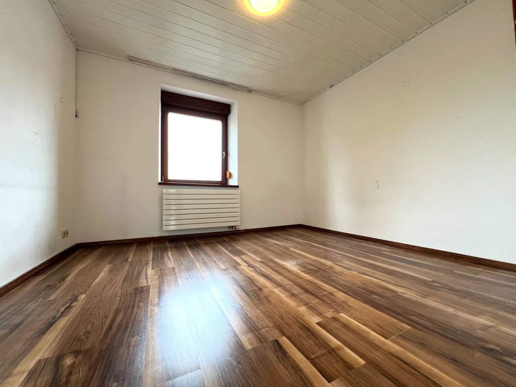 Immobilienangebot - Bitburg - Alle - Freistehendes Einfamilienhaus auf tollem Grundstück in Innenstadtlage von Bitburg!