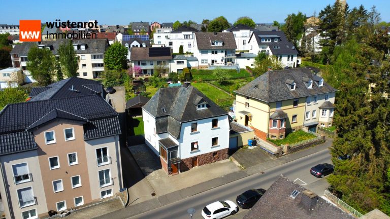 Immobilienangebot - Bitburg - Alle - Freistehendes Einfamilienhaus auf tollem Grundstück in Innenstadtlage von Bitburg!