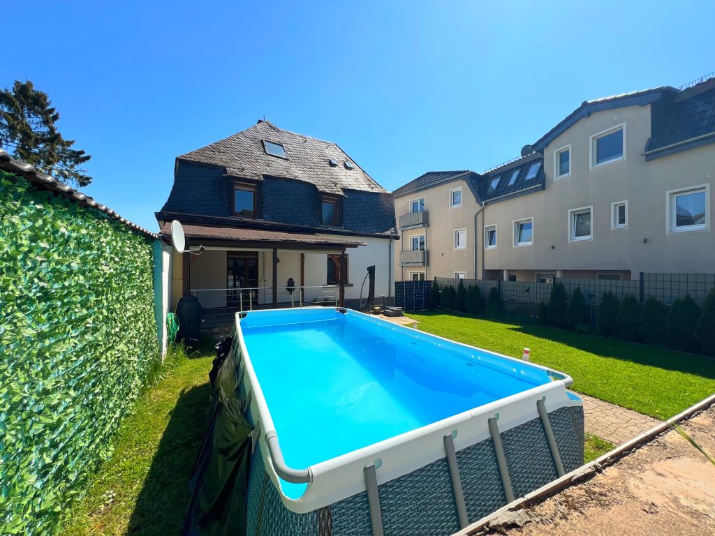 Immobilienangebot - Bitburg - Alle - Freistehendes Einfamilienhaus auf tollem Grundstück in Innenstadtlage von Bitburg!
