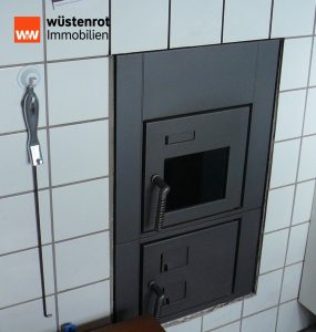 Immobilienangebot - Eisenberg - Alle - +++EISENBERG: 4 ZIMMER DACHGESCHOSSWOHNUNG MIT BALKON UND GARTENANTEIL+++
