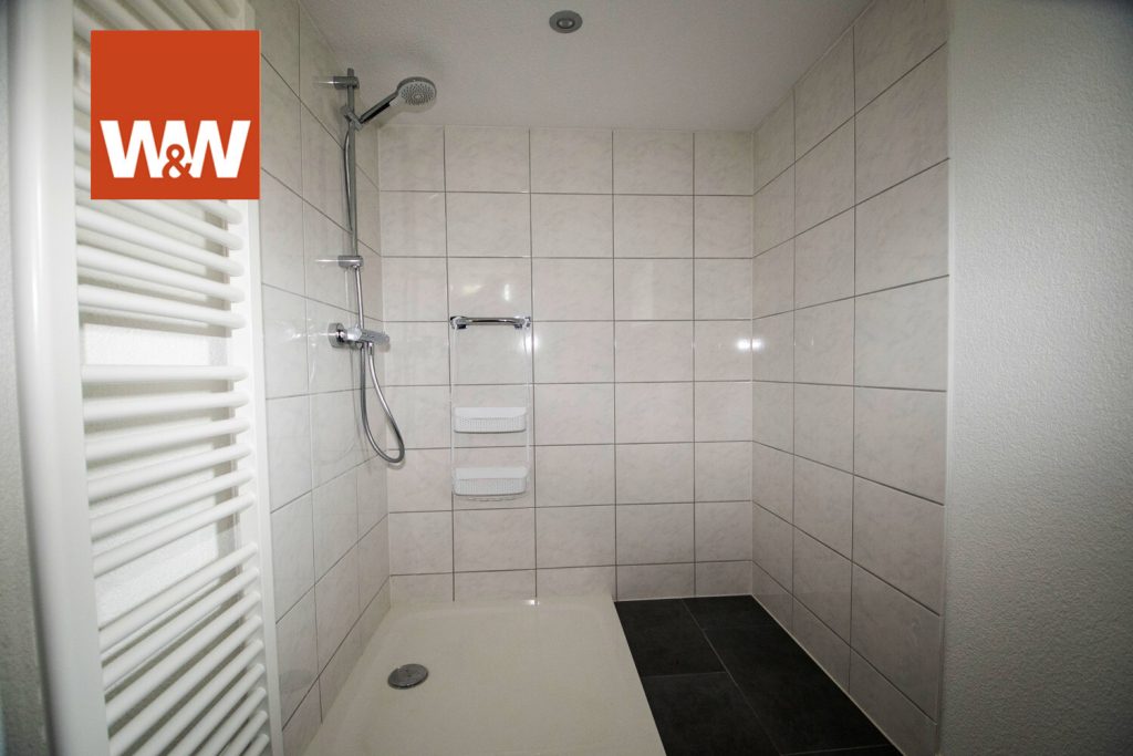 Immobilienangebot - Lengefeld - Alle - Doppelhaushälfte mit Charme und Potenzial in idyllischer Lage
