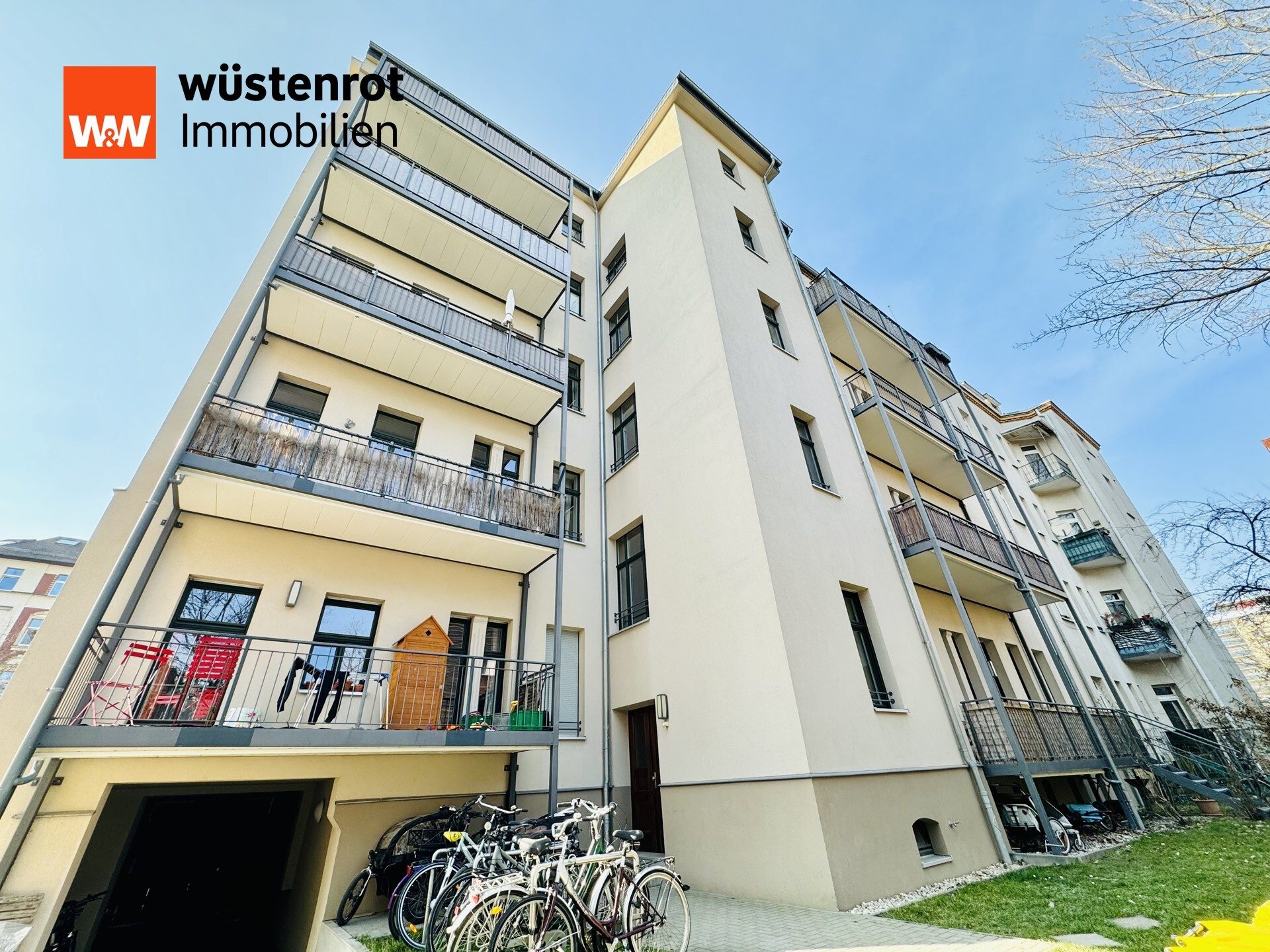 Immobilienangebot - Leipzig / Leipzig Südvorstadt - Alle - Prädikat Denkmaltraum - Hochwertige 2-Raum Wohnung mit Balkon & Aufzug in Leipziger Bestlage