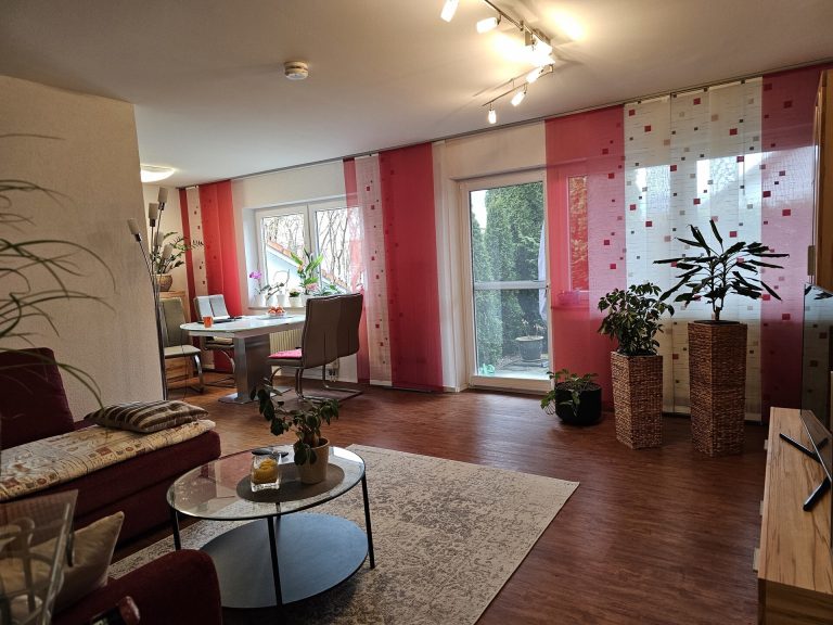 Immobilienangebot - Mühlheim an der Donau - Alle - Seniorengerechte und moderne Viereinhalbzimmerwohnung mit Außenstellplatz in gefragter Lage!