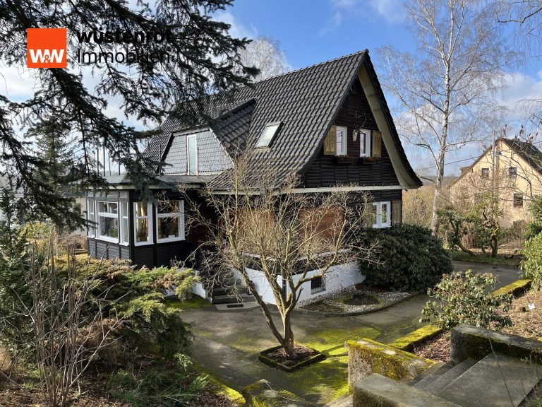 Immobilienangebot - Gersdorf - Alle - Wunderschönes Einfamilienhaus mit Wintergarten, großem Grundstück & vielseitigem Nebengebäude