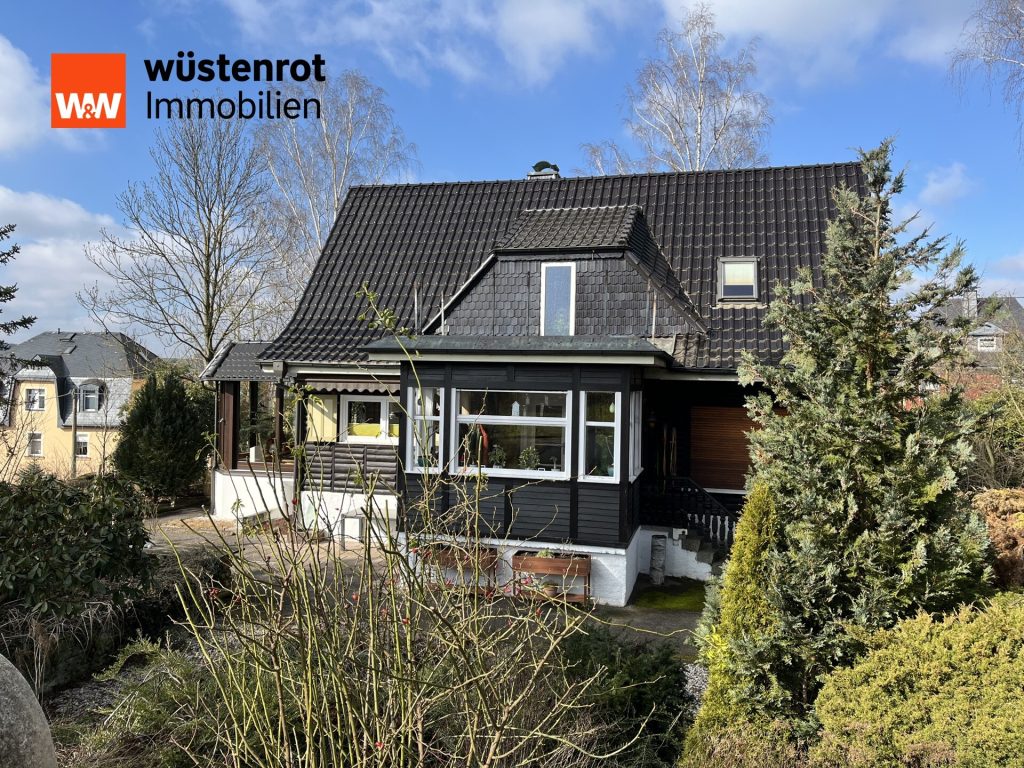 Immobilienangebot - Gersdorf - Alle - Wunderschönes Einfamilienhaus mit Wintergarten, großem Grundstück & vielseitigem Nebengebäude