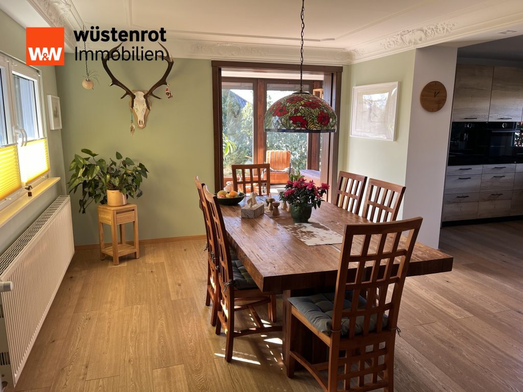 Immobilienangebot - Gersdorf - Alle - Wunderschönes Einfamilienhaus mit Wintergarten, großem Grundstück & vielseitigem Nebengebäude