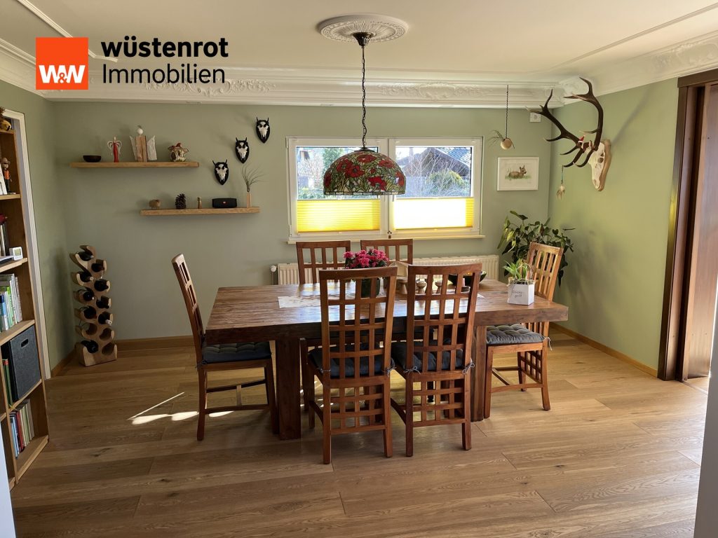 Immobilienangebot - Gersdorf - Alle - Wunderschönes Einfamilienhaus mit Wintergarten, großem Grundstück & vielseitigem Nebengebäude
