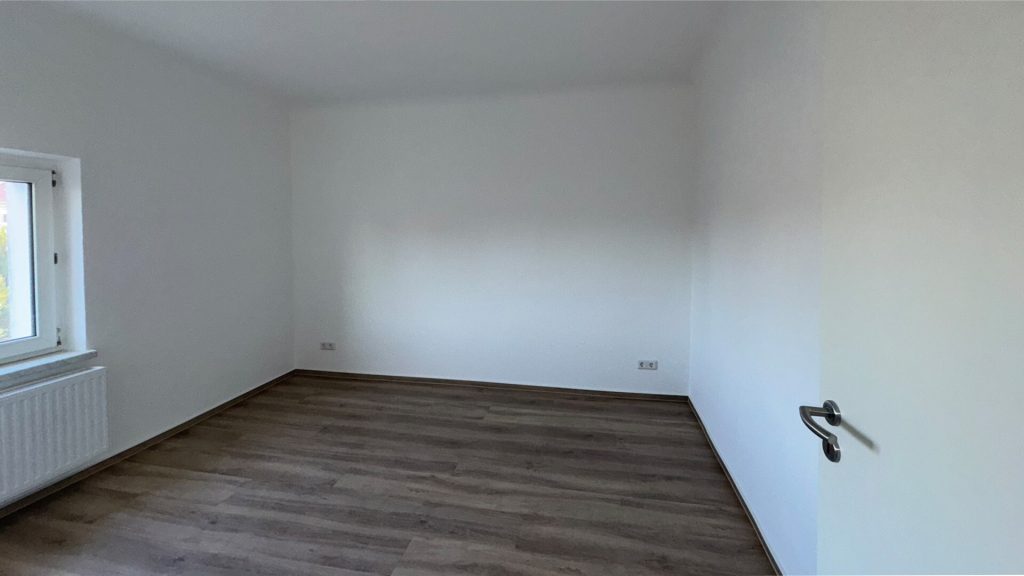 Immobilienangebot - Fürstenwalde/Spree - Alle - Eigentum statt Miete - Den Sommer im eigenen Garten genießen - Doppelhaushälfte sucht SIE !