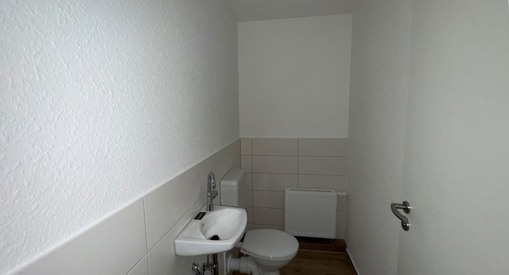 Immobilienangebot - Fürstenwalde/Spree - Alle - Eigentum statt Miete - Den Sommer im eigenen Garten genießen - Doppelhaushälfte sucht SIE !