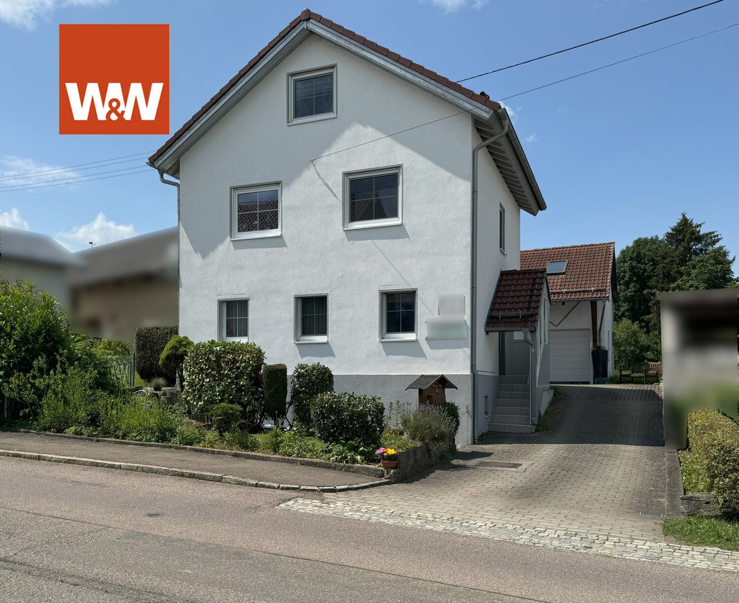 Immobilienangebot - Geislingen an der Steige / Waldhausen - Alle - Einzugsbereit - Saniertes EFH mit Scheune und Garage
