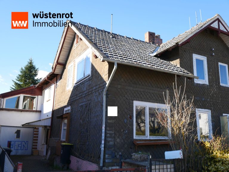 Immobilienangebot - Coburg / Neuses - Alle - Doppelhaushälfte mit Sanierungsbedarf