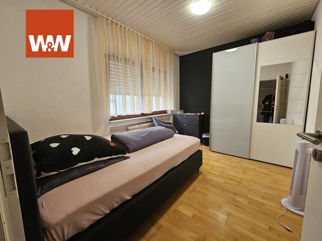 Immobilienangebot - Gomaringen - Alle - Wohnung mit Wellnesscharakter, über den Dächern von Gomaringen.
Ihre Chance!!!