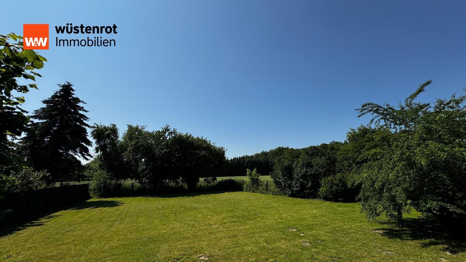Immobilienangebot - Elmenhorst - Alle - Ihr Traum vom Landleben – Freistehendes Einfamilienhaus mit großem Garten und vielen Möglichkeiten