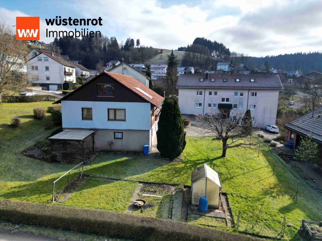 Immobilienangebot - Sulzbach-Laufen - Alle - Großzügiges Wohnhaus in sonniger Siedlungslage