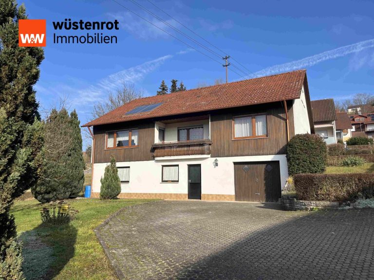 Immobilienangebot - Sulzbach-Laufen - Alle - Großzügiges Wohnhaus in sonniger Siedlungslage