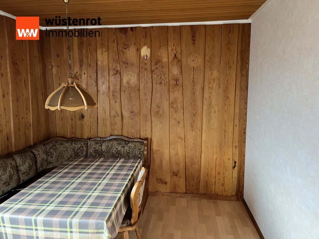 Immobilienangebot - Sulzbach-Laufen - Alle - Großzügiges Wohnhaus in sonniger Siedlungslage