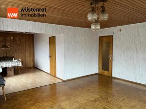 Immobilienangebot - Sulzbach-Laufen - Alle - Großzügiges Wohnhaus in sonniger Siedlungslage