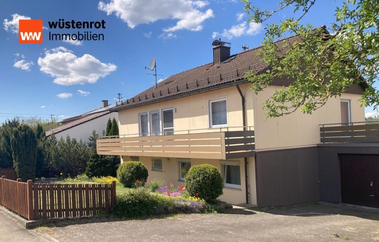 Immobilienangebot - Steinheim am Albuch - Alle - Wohnhaus in wunderschöner Lage mit Raum für die ganze Familie