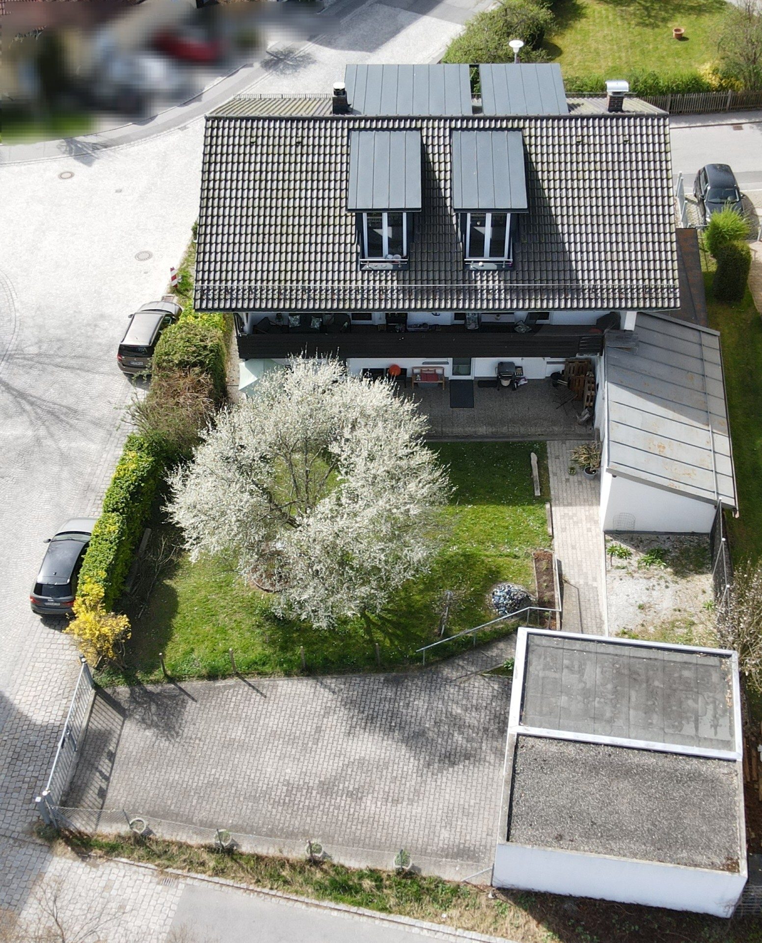 Immobilienangebot - Regen - Alle - Besser als Sparbuch - Grundbuch! Top saniertes MFH (4 WE) für Kapitalanleger o. Eigennutzer, 1a Lage